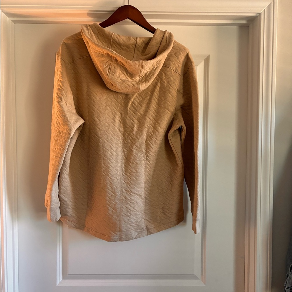 All in Motion Quilted Tan Pullover - Picture 3 of 3